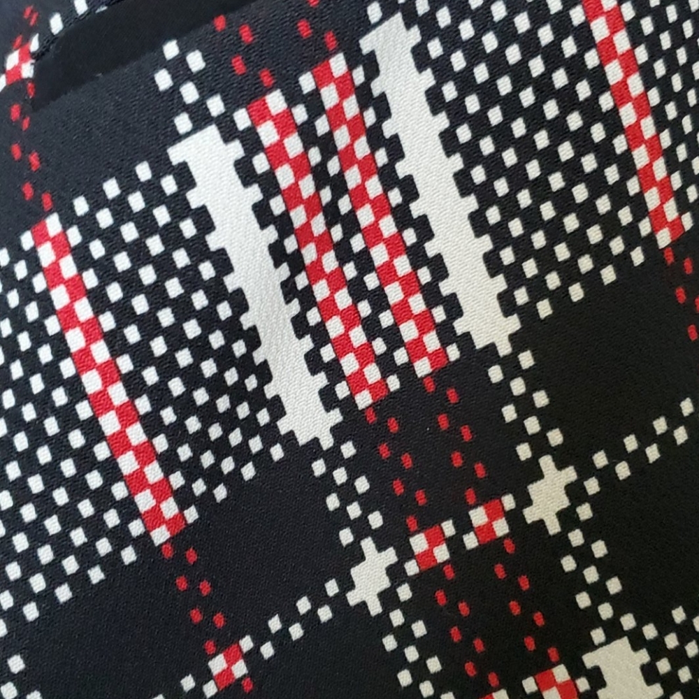 1.State Shorts - Picture 3 of 5